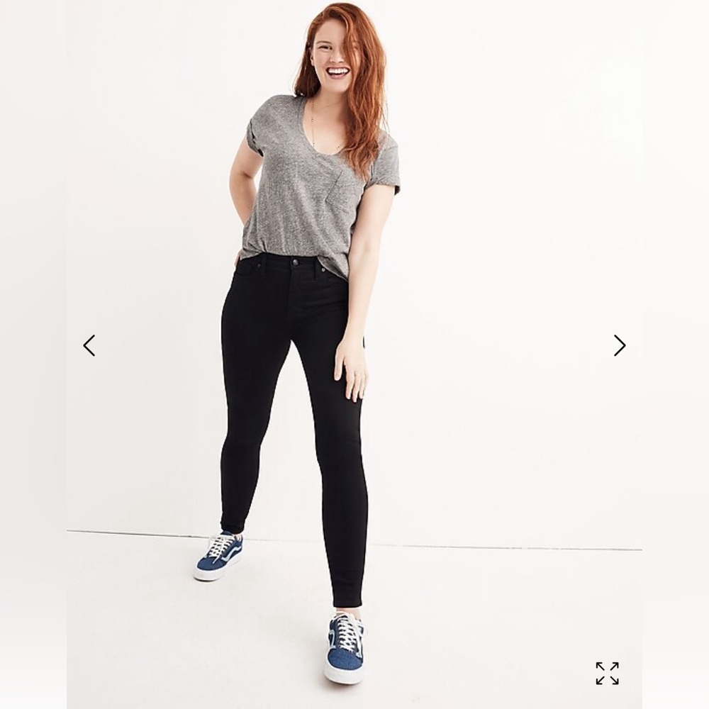 Madewell 10” High Rise Skinny Jeans Black Carbondale Wash